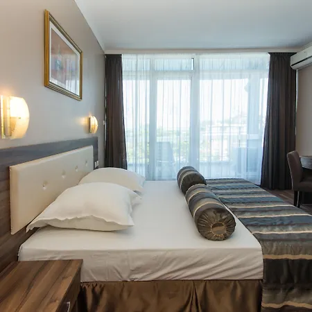 Regata Palace 호텔 4*