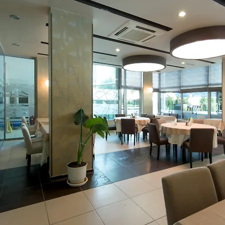 호텔 Regata Palace