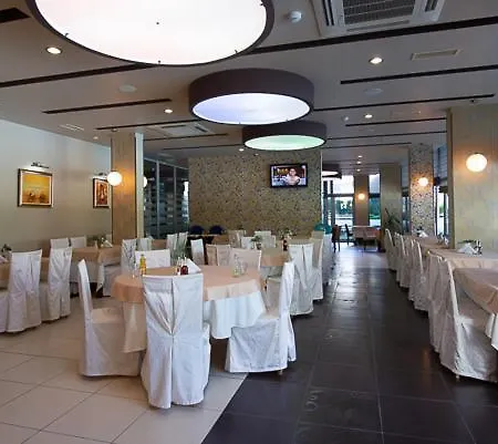 Regata Palace 호텔 써니비치